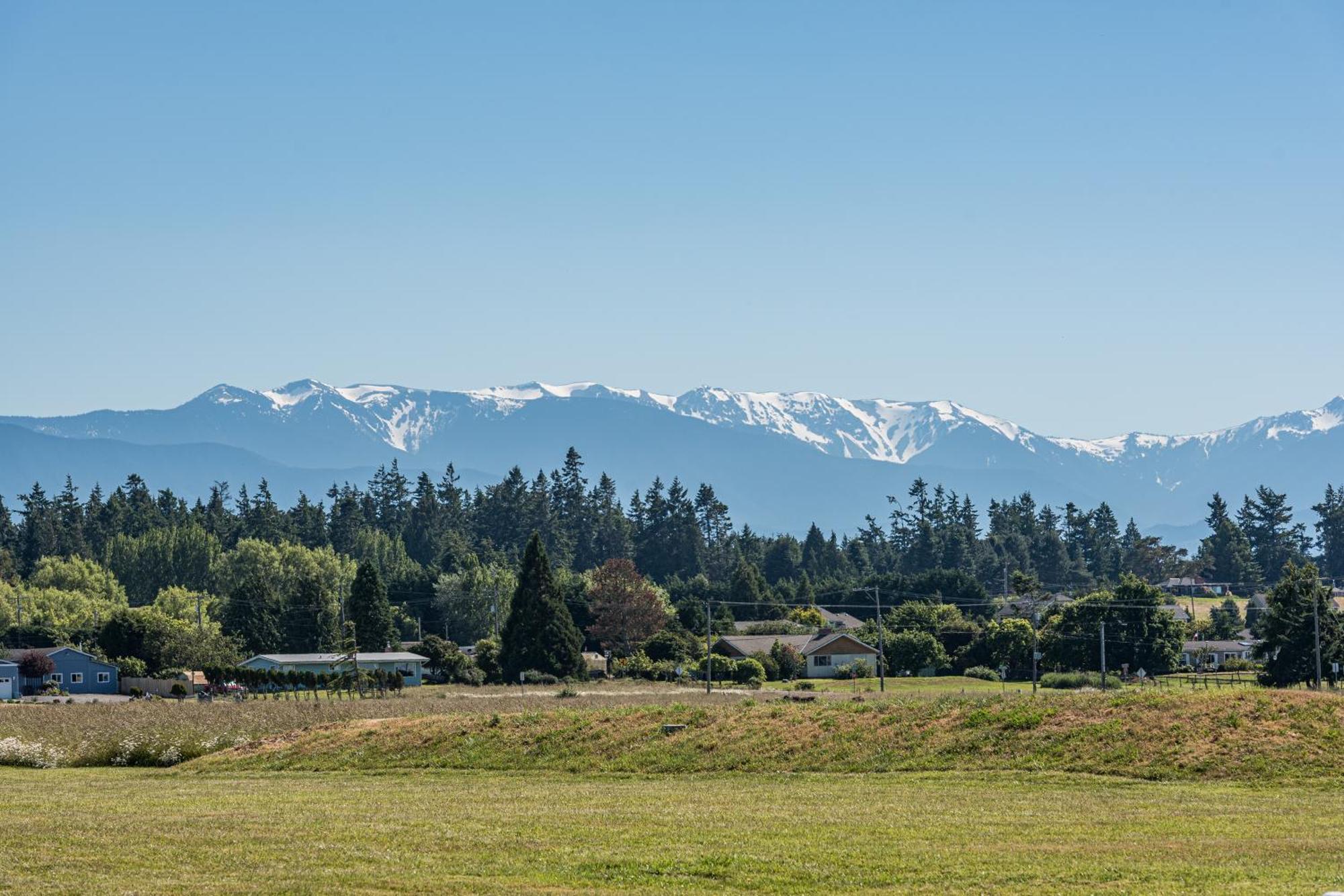 Juan De Fuca Waterfront Hotel & Cottages Sequim Exterior foto